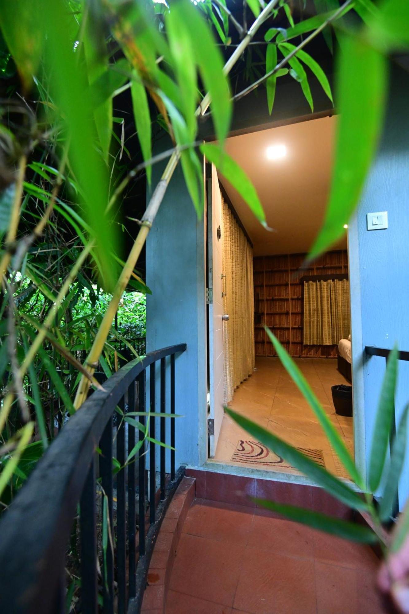 Misty Rain Estate Hotel Madikeri Eksteriør billede