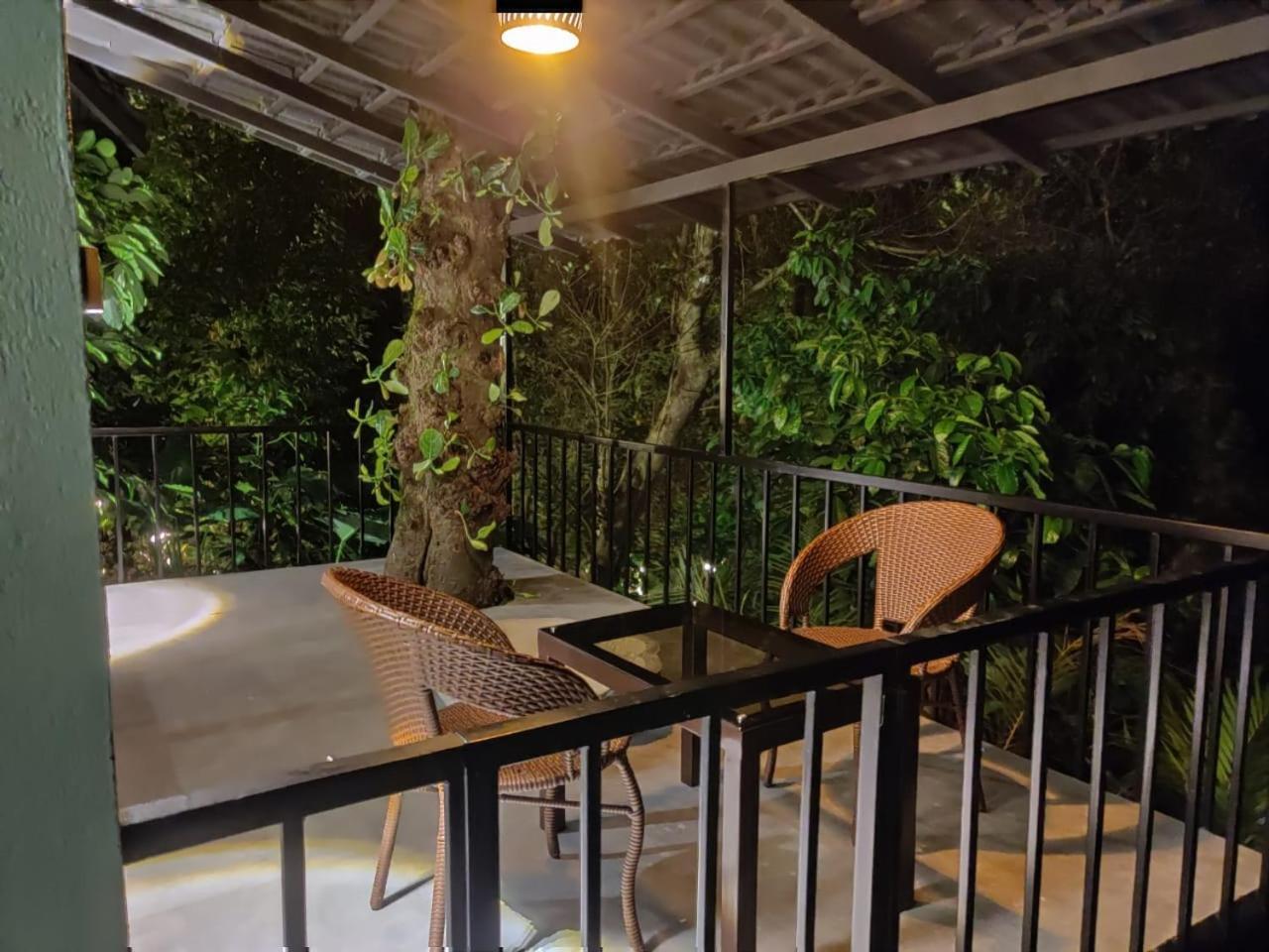 Misty Rain Estate Hotel Madikeri Eksteriør billede
